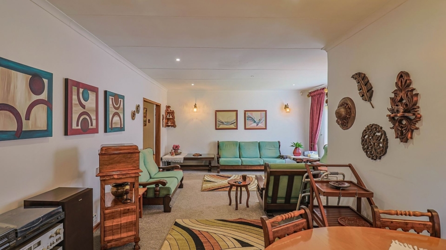 4 Bedroom Property for Sale in Protea Park North West
